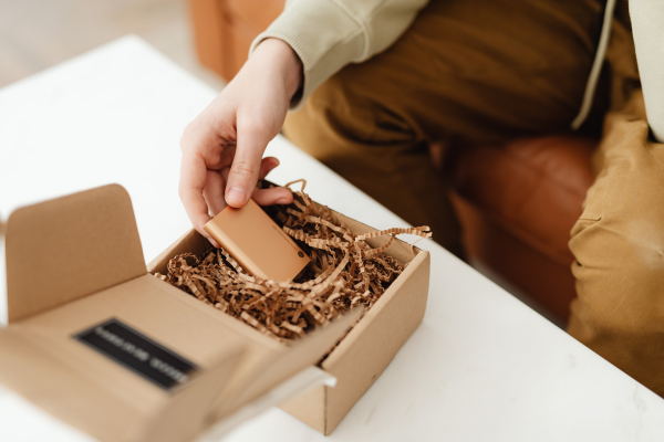 Manufacturing & Packaging