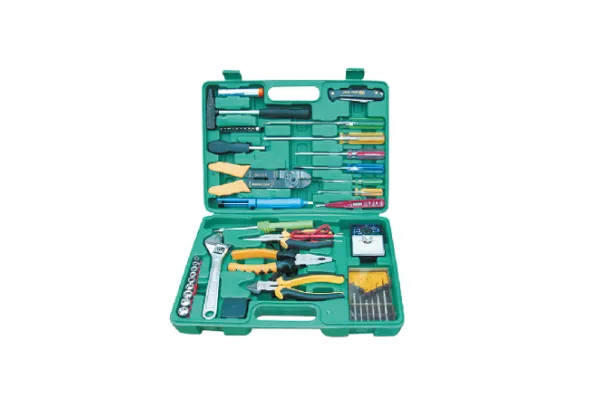 Wire Cutters & Combination Pliers