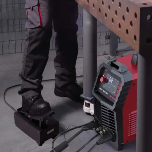 Sourcing from a Welding Machine Manufacturer_ OEM and Wholesale Options