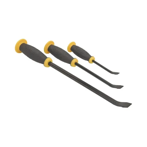 What to Look For in a Pry Bar Set